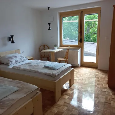 Sobe Levc Bed & Breakfast Mozirje