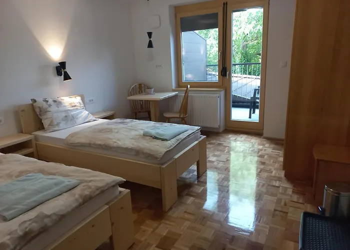 Sobe Levc Frühstückspension